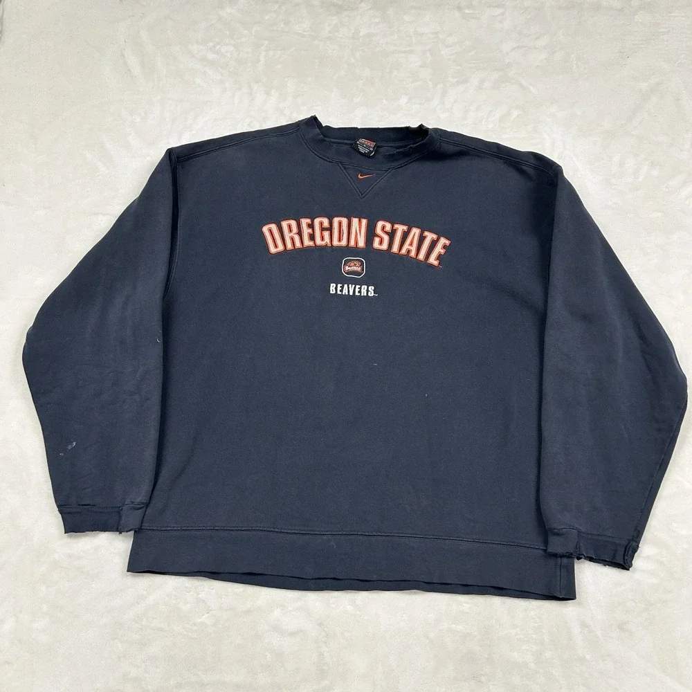 center swoosh Nike Oregon State Beavers Sweatshirt Mens Large Black Thrashed Y2K